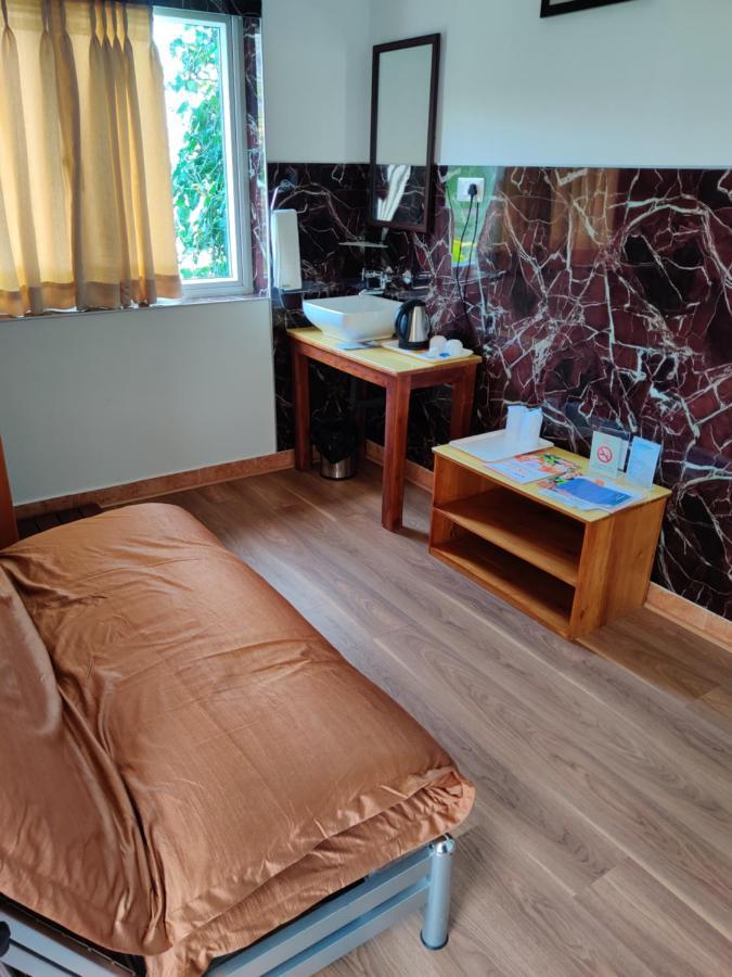 Cherry Blossom Homestay Кодайканал Екстер'єр фото
